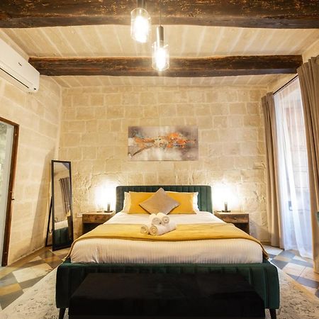 Palazzo Del Pazzo Apartment Валета Екстериор снимка