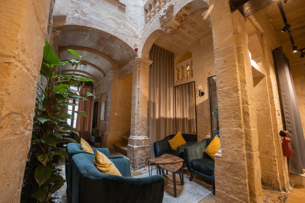 Palazzo Del Pazzo Apartment Валета Екстериор снимка