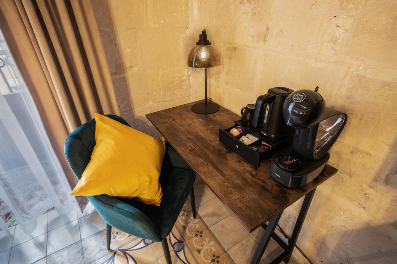 Palazzo Del Pazzo Apartment Валета Екстериор снимка