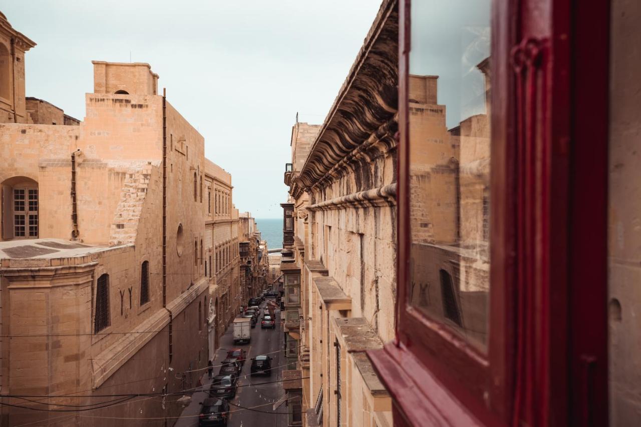 Palazzo Del Pazzo Apartment Валета Екстериор снимка