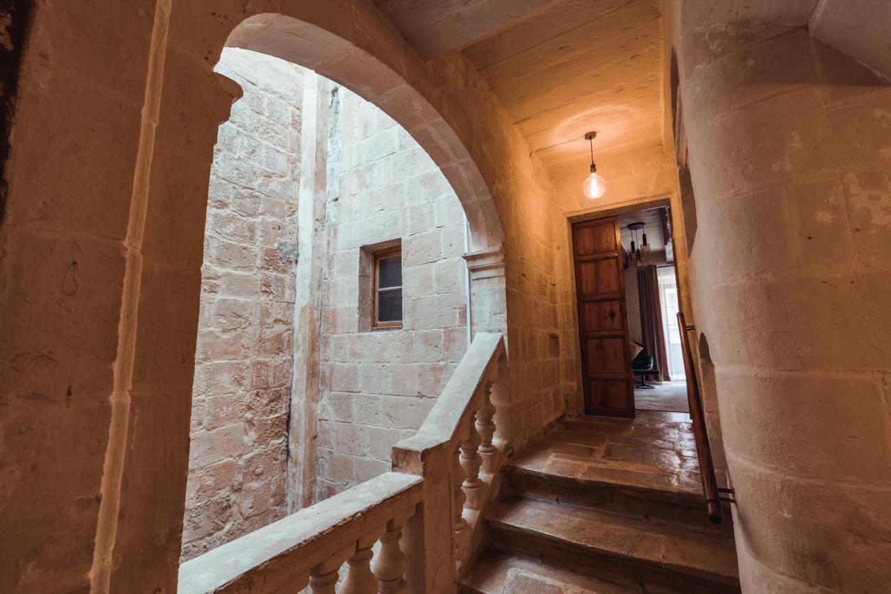 Palazzo Del Pazzo Apartment Валета Екстериор снимка